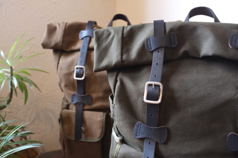 ARTS＆CRAFTS　　　WAXWD CANVAS ROLL-TOP DAYPACK