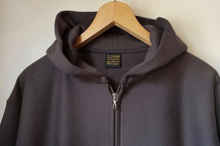 A VONTADE　　　Reverse Zip Parka